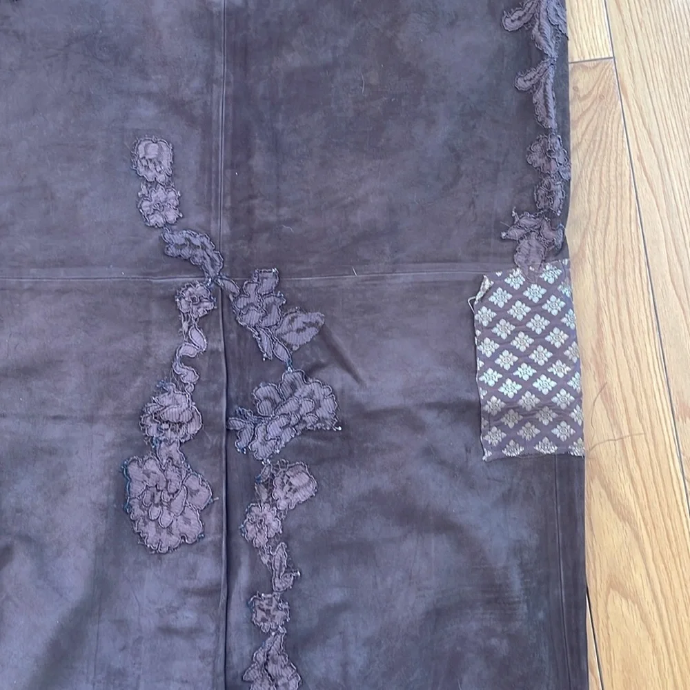 Yavari Suede Skirt by Nigel Preston - Picture 11 of 11